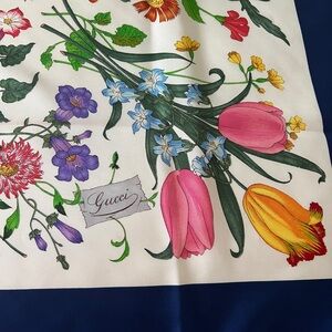 Vintage Gucci scarf